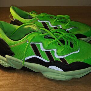 Rare Adidas Originals ozweego sneakers - Green